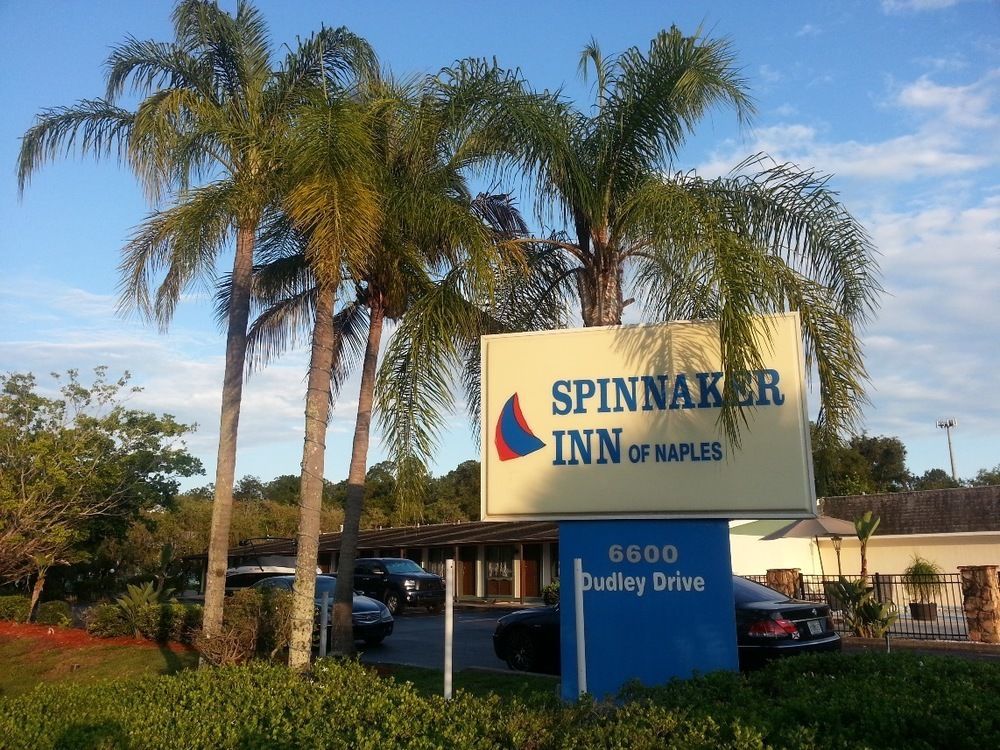 Spinnaker Inn Of Naples Vineyards Esterno foto